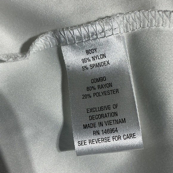 Signature by Robbie Bee White Cold Shoulder Womens  Lace Babydoll Dress Sz 2X - Picture 7 of 7